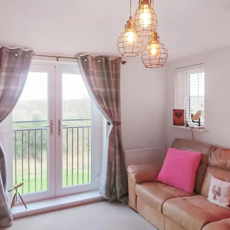 Cinder Track Hideaway アパート *