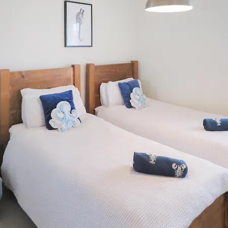 Cinder Track Hideaway Apartment Whitby