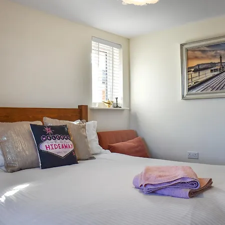 Daire Cinder Track Hideaway Whitby