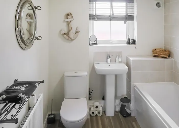 Cinder Track Hideaway * Whitby